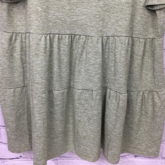 Hibluco Round Neck Flared Short Sleeve Soft Tiered Babydoll Green Tunic Top Sz L - Picture 3 of 9